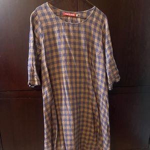 Pyne and Smith size large